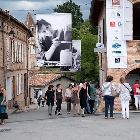 ¨Gite Du Cafe Suquet Giroussens Exteriör bild